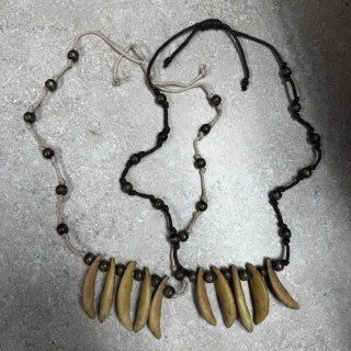 Replica Wolf Tooth Necklaces (Many Teeth)